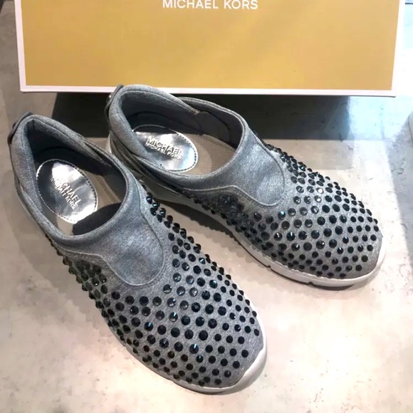 Michael Kors slipp on sneakers • Size 6 - Picture 1 of 5